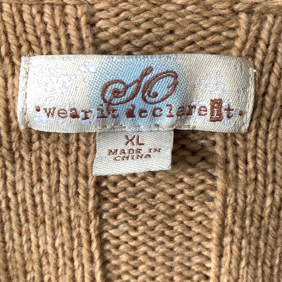 COPY - Women’s Wool Cardigan/Jacket - Picture 4 of 5
